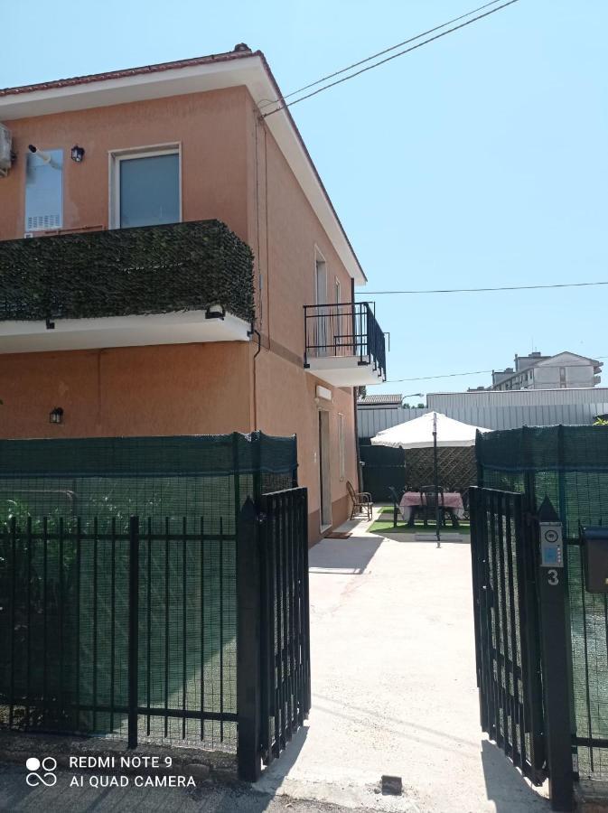 Luna House Montesilvano Marina المظهر الخارجي الصورة